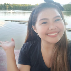 Rechelyn Quizon | Linky.ph